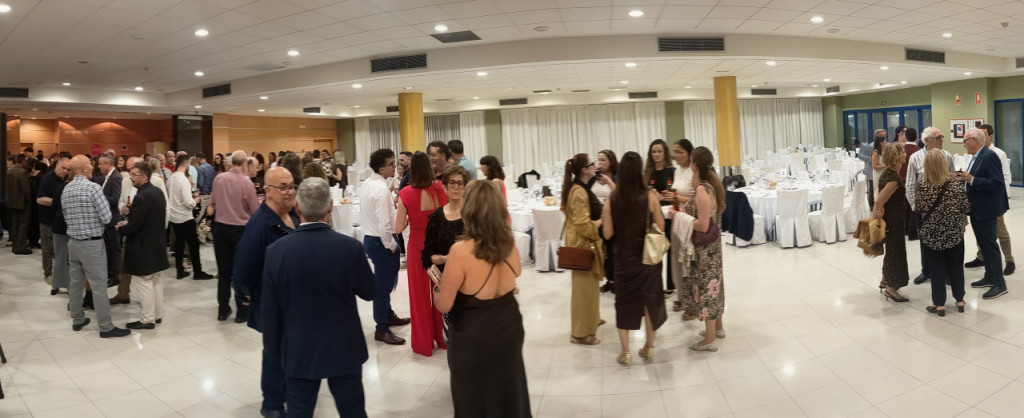 previo cena 26